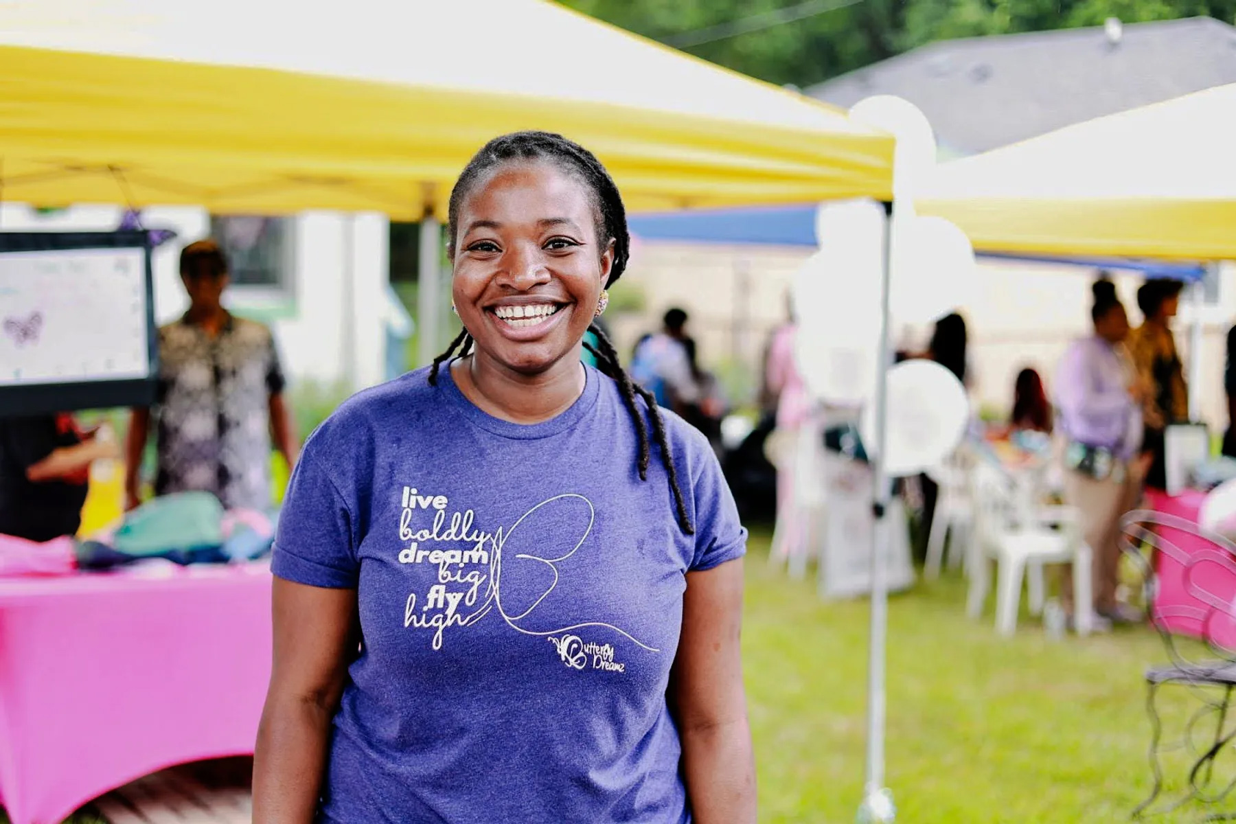 Joy Lindsay at a fair